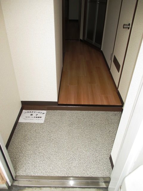 阪神本線 大物駅 徒歩10分 5階建 築39年の玄関写真