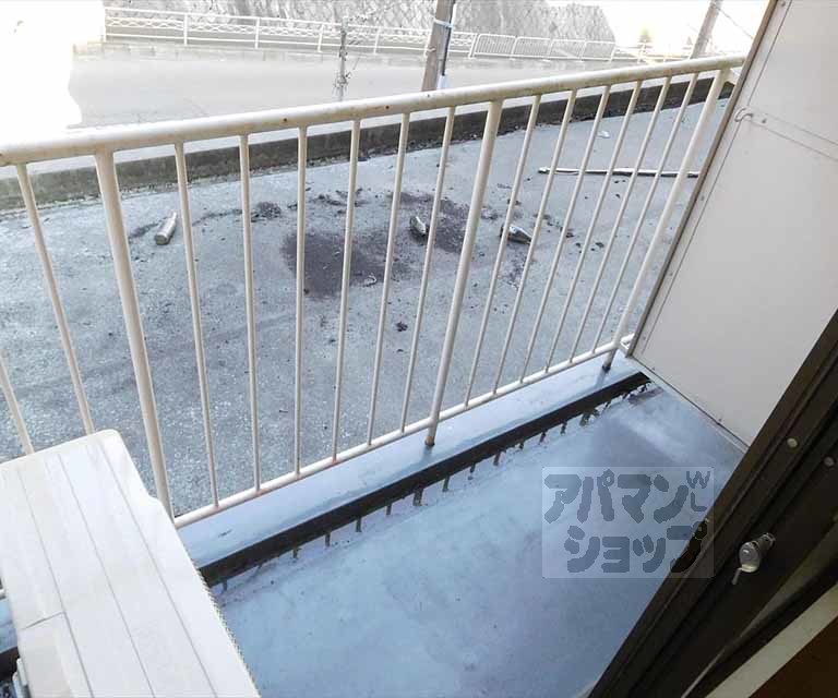 バルコニー　ベランダ