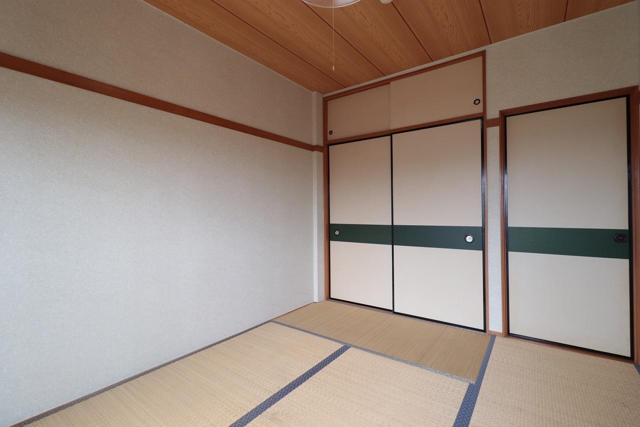 エレガンス小川の内装写真