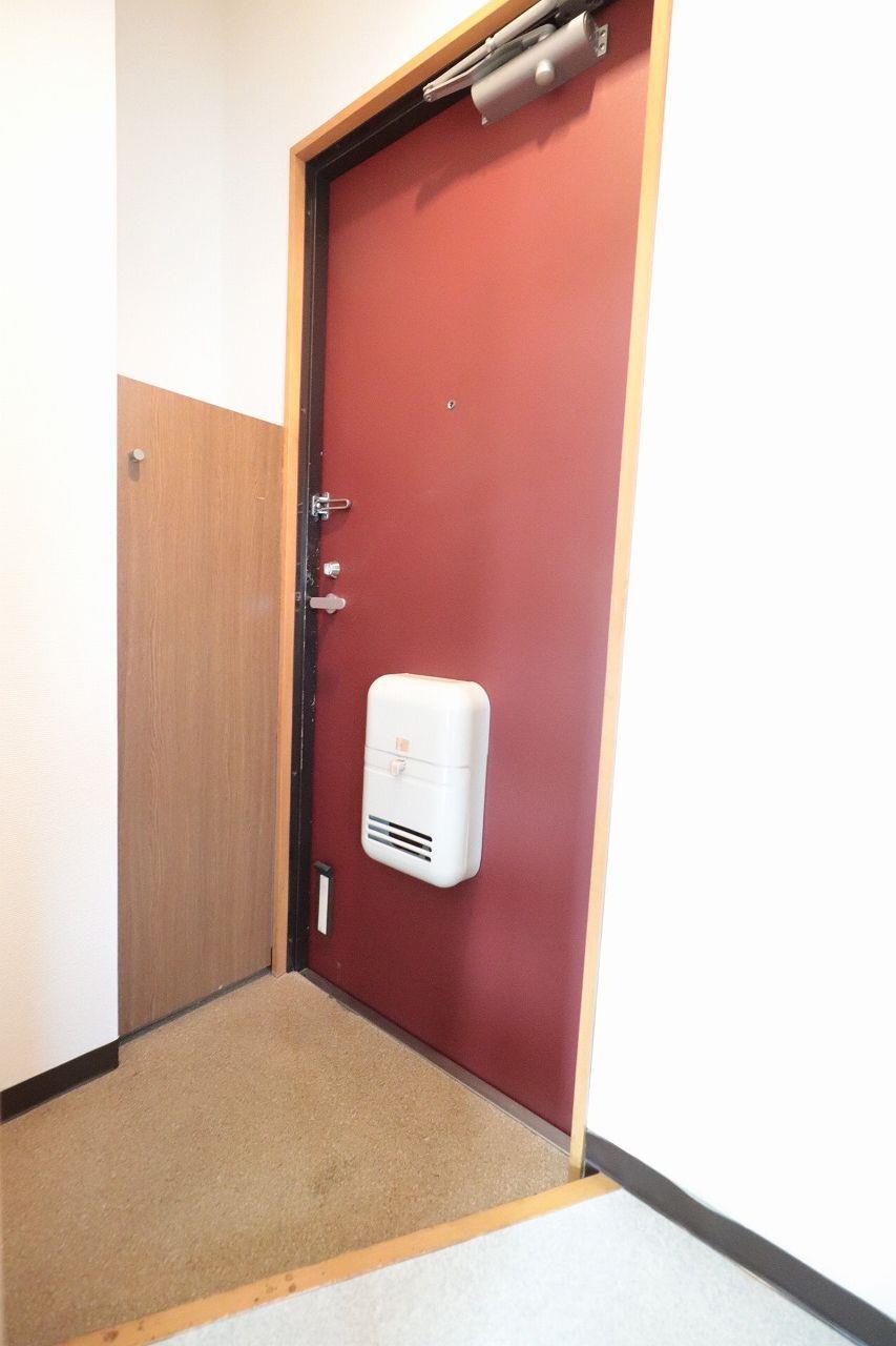 エレガンス小川の玄関写真