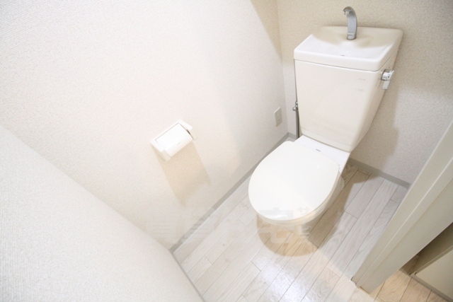 ヴィラフォーレ姪浜のトイレ写真