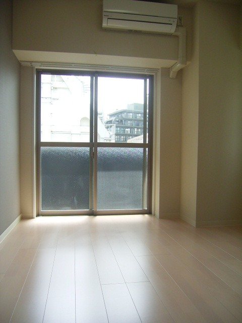 フェニックス伊勢佐木町弐番館の内装写真