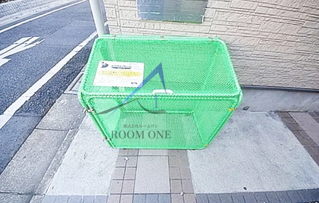 その他共有部分　敷地内ごみ置き場です。
