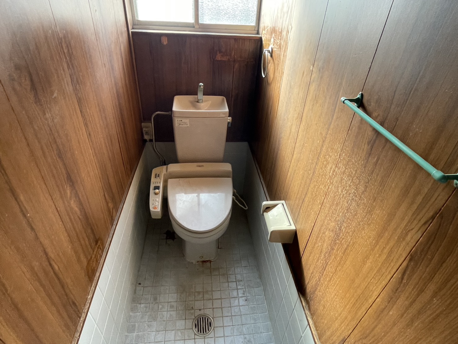 伊藤様貸家のトイレ写真