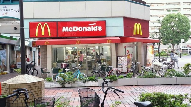 飲食店　マクドナルド 北赤羽駅前店（飲食店）まで1515m