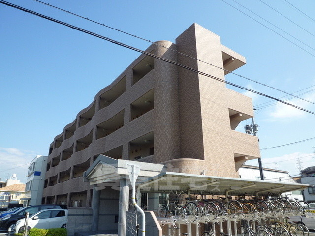 地下鉄烏丸線 竹田駅 徒歩3分 築22年
