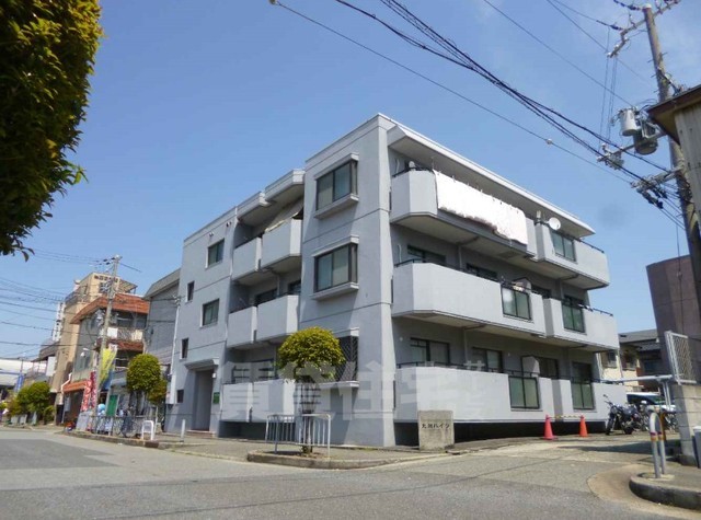 丸川ハイツの外観写真