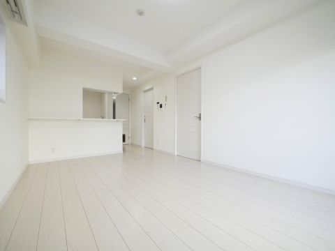 居室・リビング　別タイプ部屋　参考写真です