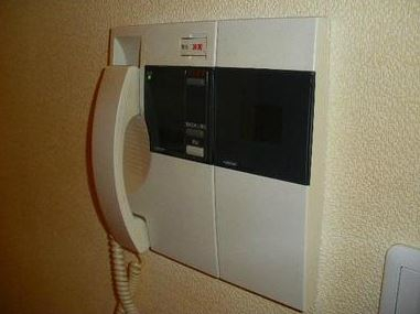 セキュリティ　モニター付インターホン