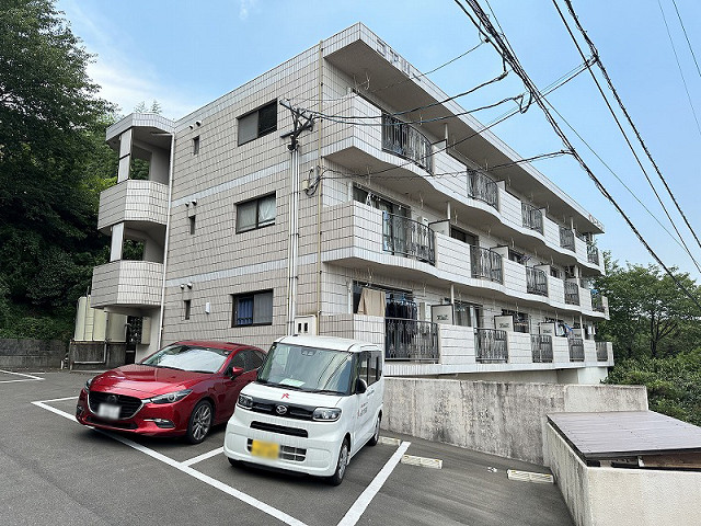 コア山一の外観写真
