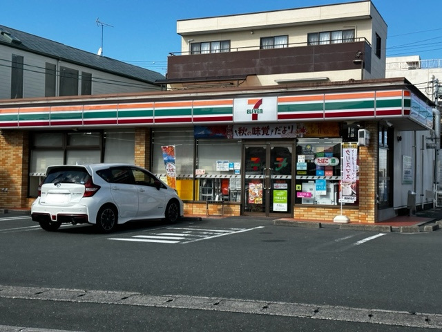 コンビニ　セブンイレブン浜松高町店（コンビニ）まで725m