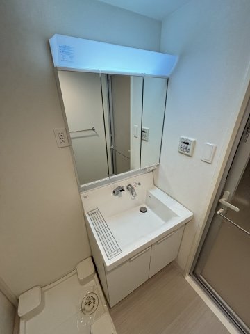 ＪＲ総武線 稲毛駅 徒歩5分 5階建 築13年の内装写真