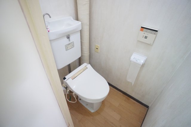 中山五月台住宅のトイレ写真