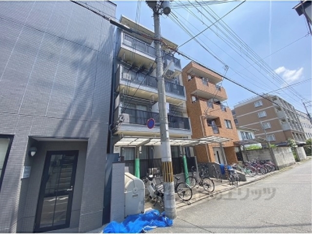 ミリオスポットの外観写真