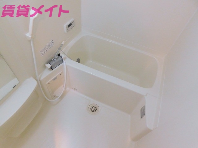 バス・シャワールーム　反転タイプ写真