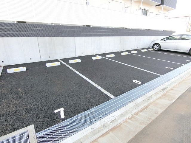 駐車場　★お部屋探しは株式会社タウンハウジング東京まで★