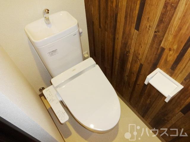ＪＲ東海道本線 塚本駅 徒歩9分 3階建 築11年のトイレ写真