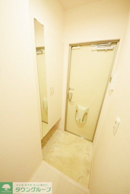 玄関　お問合せはタウンハウジングまで！※現地待合わせ相談可能