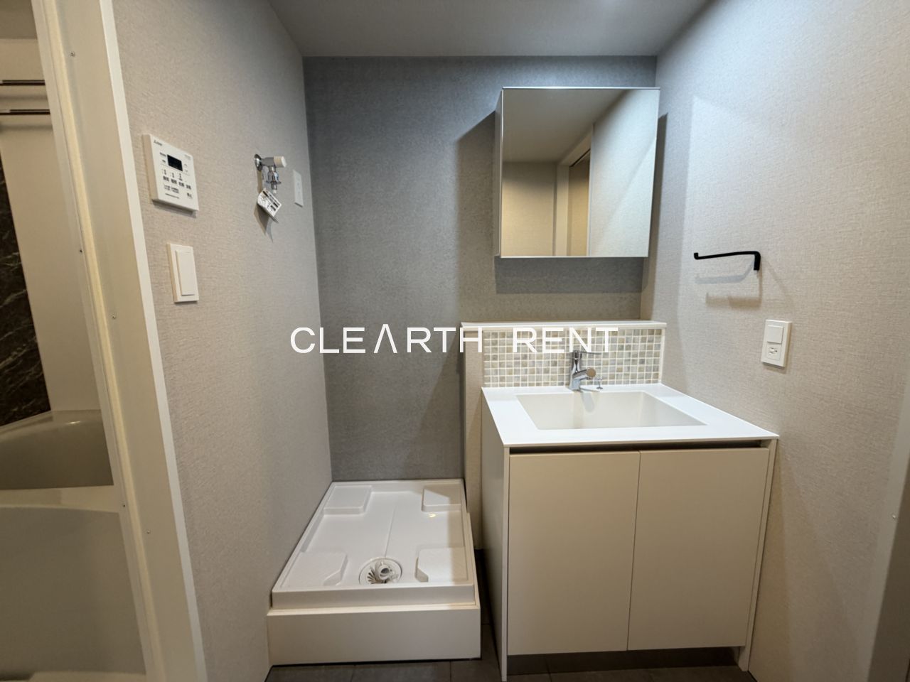 洗面設備　同タイプ別住戸写真となります。現況と異なる場合がございます。