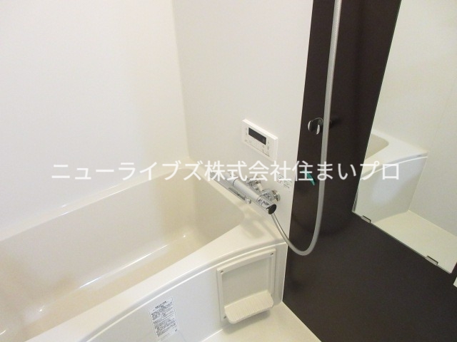 京阪本線 寝屋川市駅 徒歩8分 3階建 築1年の風呂写真