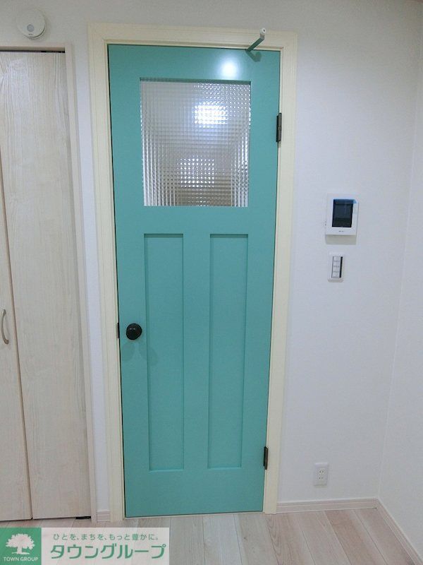 その他　オリジナルカラーのお洒落な建具
