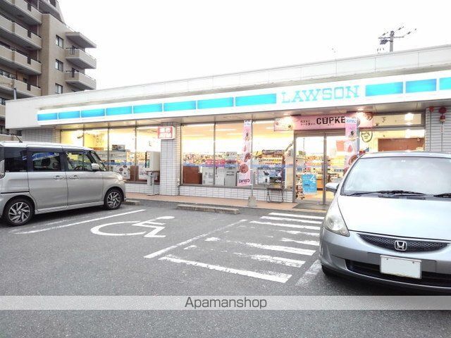 コンビニ　ローソン春日須玖南店（コンビニ）まで700m