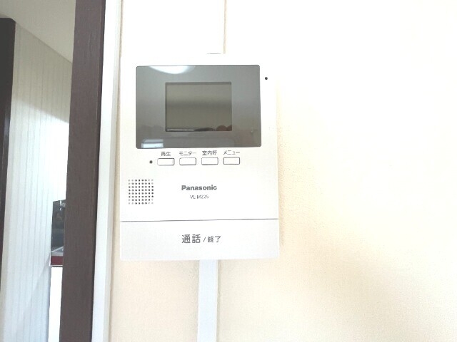 セキュリティ　モニター付きインターホン