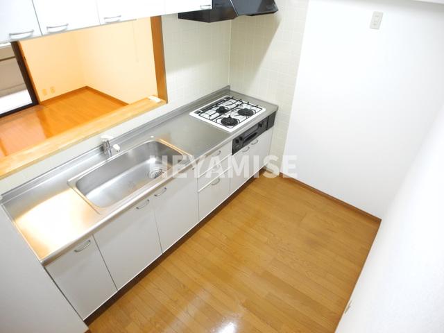 キッチン　※同間取りの別のお部屋の写真です※