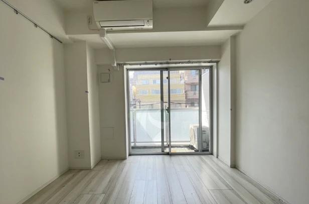都営三田線 千石駅 徒歩4分 10階建 築11年の居間写真