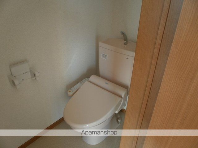 仙台市若林区 1階建 築15年のトイレ写真