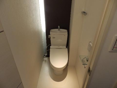 トイレ　シャワー付トイレ