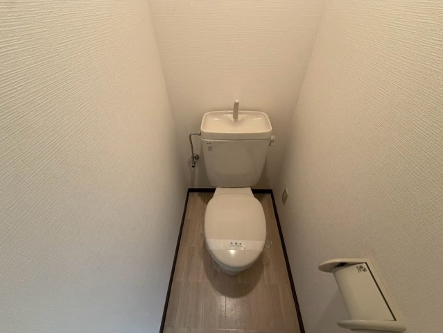 コート サラIIのトイレ写真