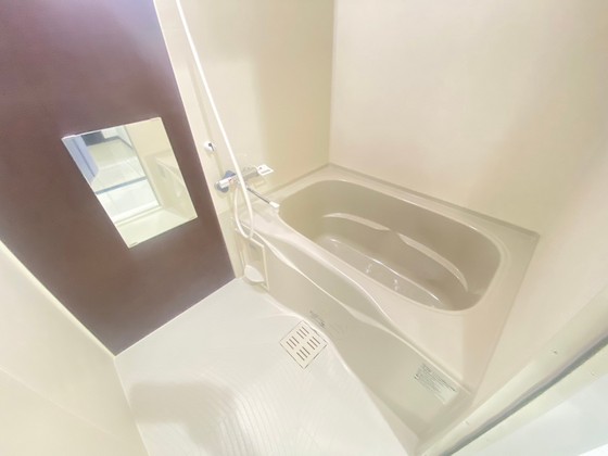 バス・シャワールーム　※別部屋の写真です