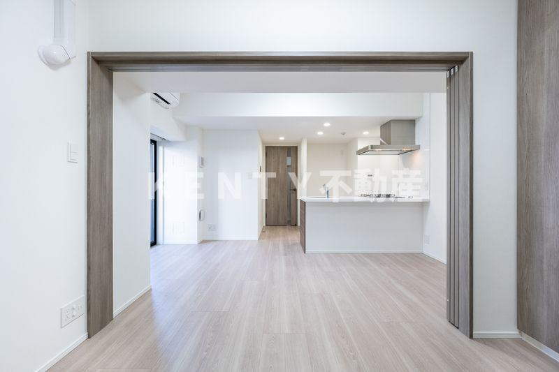 ブライズ大森本町の居間写真