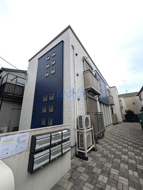 ＪＲ横須賀線 新川崎駅 徒歩8分 築17年