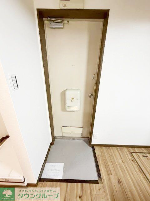 玄関　設備