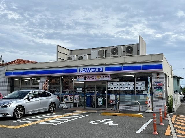 コンビニ　ローソン伊丹下河原２丁目店（コンビニ）まで500m