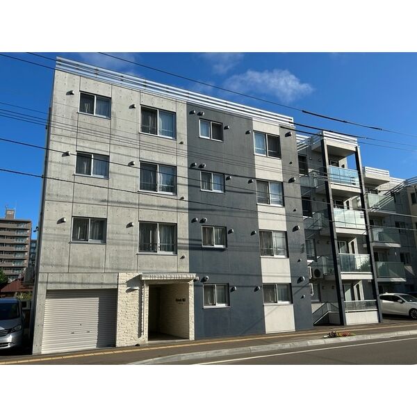建物外観　外観は落ち着いています