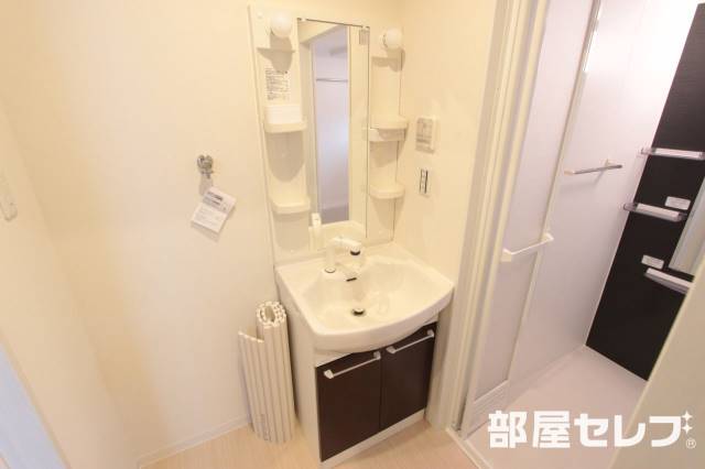 洗面設備　洗面所は欠かせませんね。