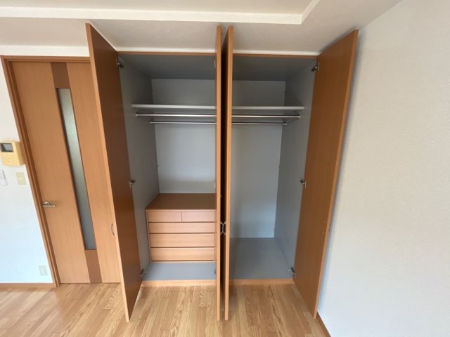 収納　クローゼット