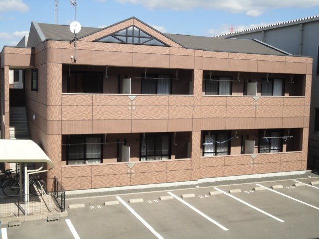 建物外観　外観写真（昼）