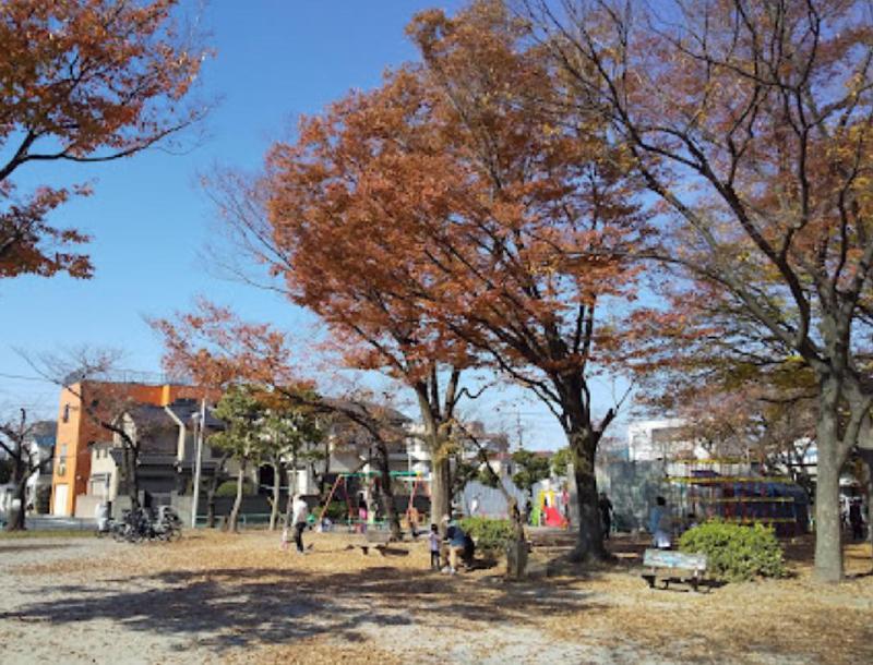 公園　高砂宮前児童遊園（公園）まで450m