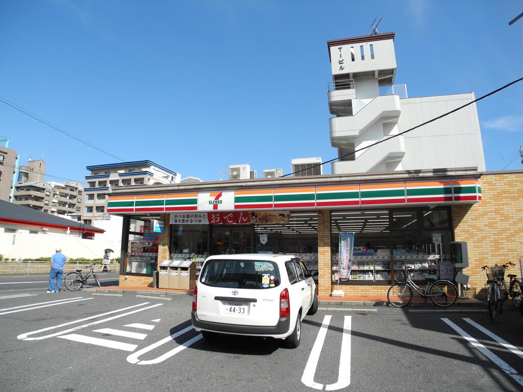 コンビニ　セブンイレブン小倉守恒店（コンビニ）まで123m