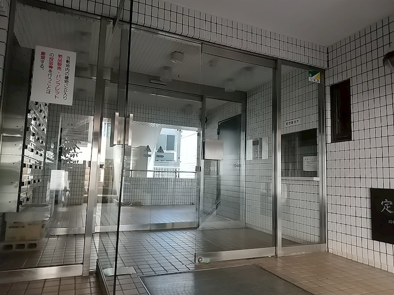 ロビー