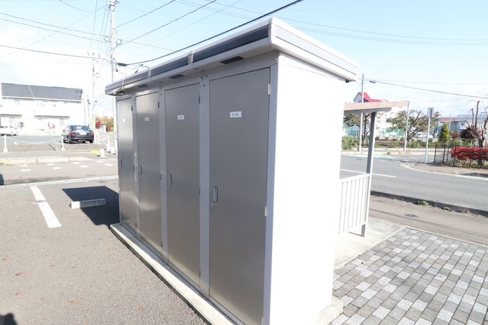 その他