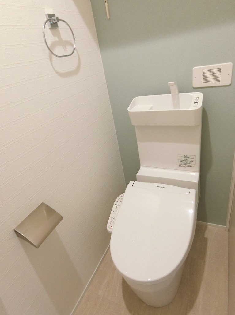 トイレ　トイレもきれいです