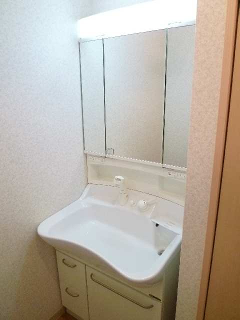 Delapan ユーアイの内装写真