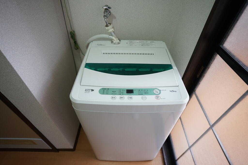 その他設備　※洗濯機付き。年式、色等違う場合があります。