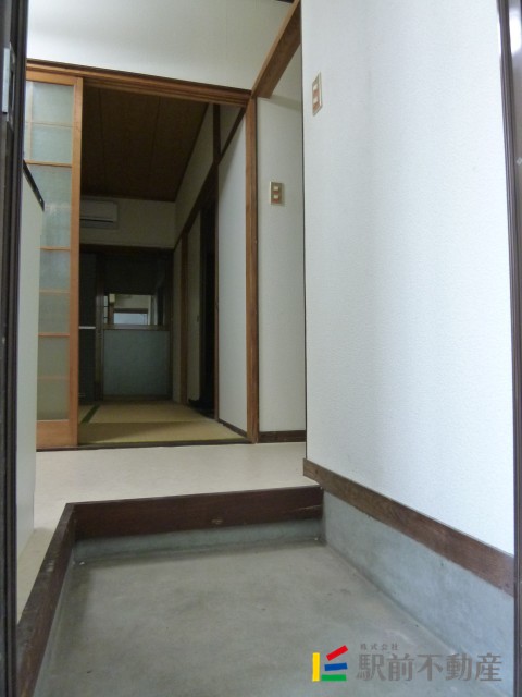玄関