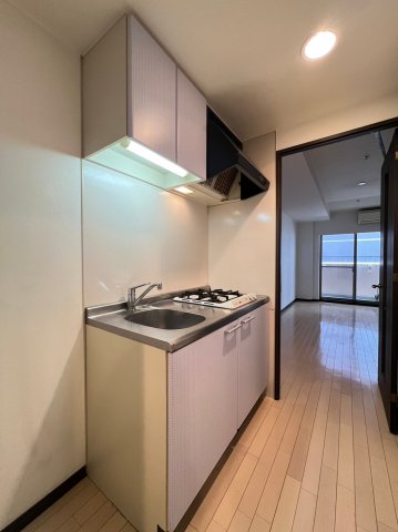 ディナスティ松屋町IIのキッチン写真